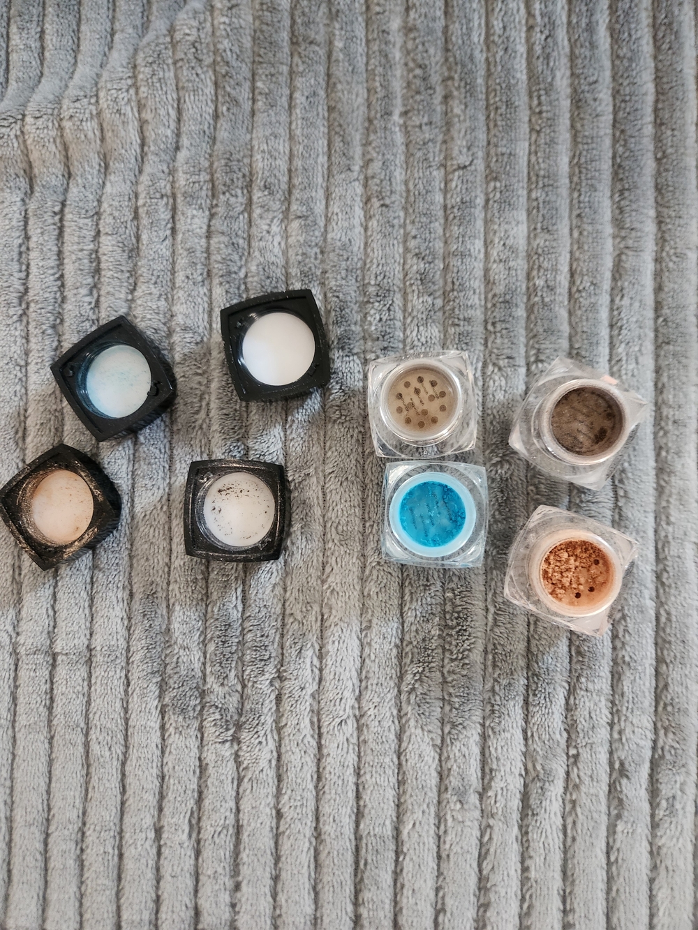 Younique Moodstruck Minerals Pigments 4 heavenly confident gorgeous daring - Picture 6 of 7